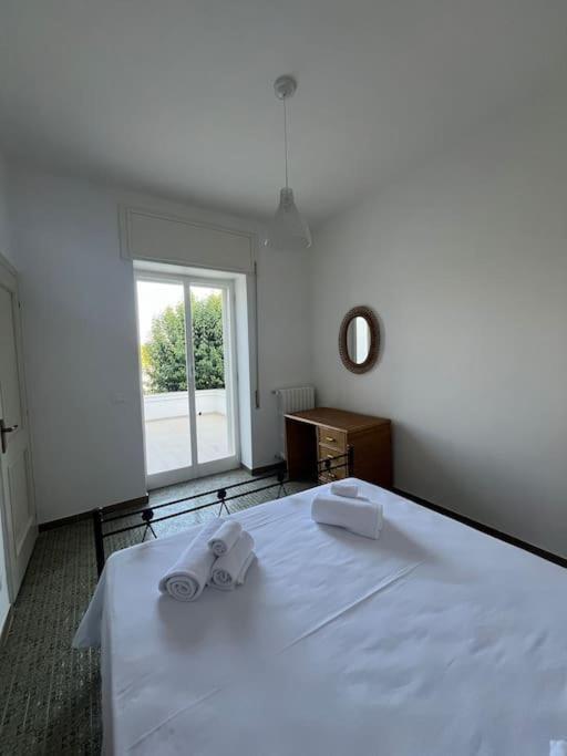 Villa Bouganville 2 ออสตูนี ภายนอก รูปภาพ